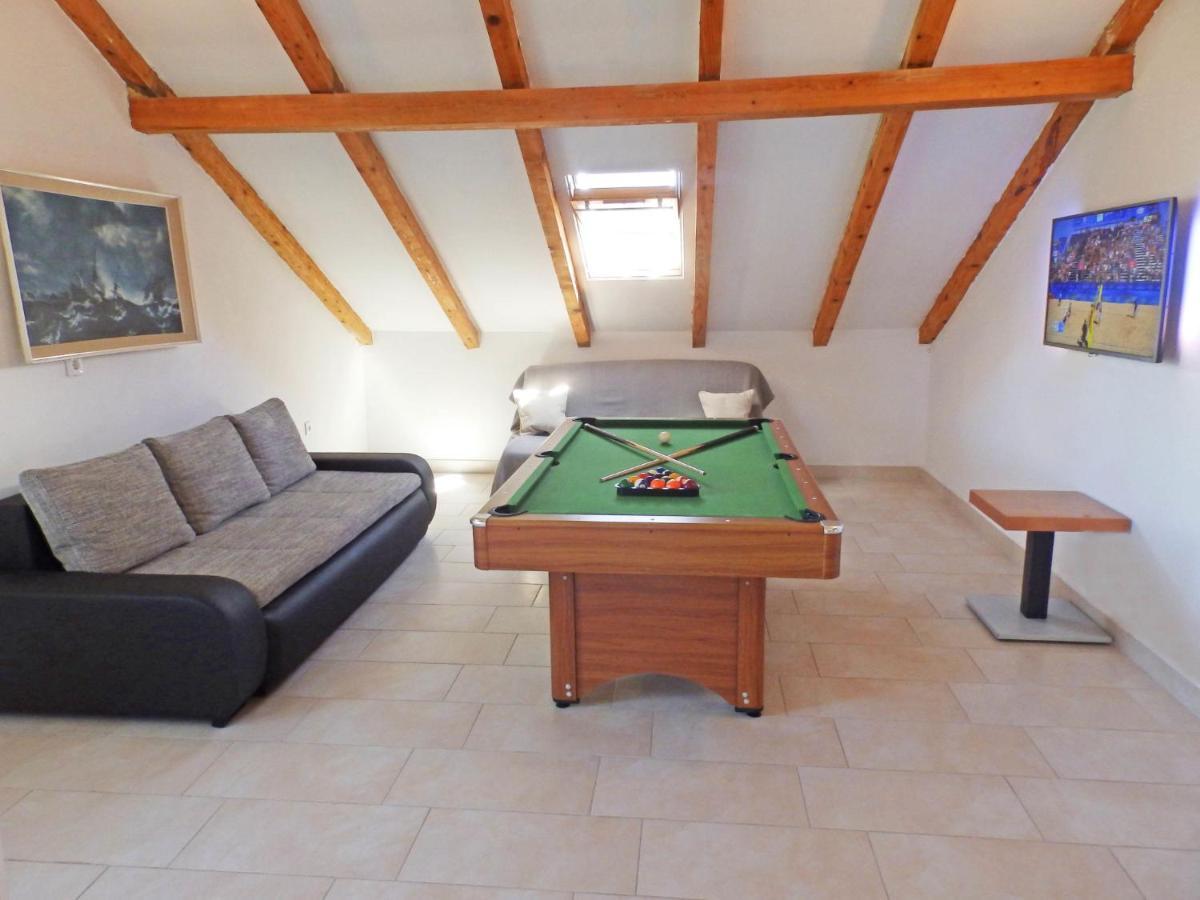 Holiday Home Mihovilka Sveti Filip i Jakov Dış mekan fotoğraf