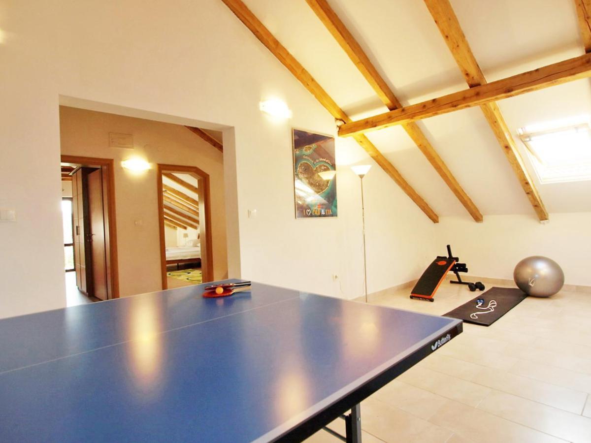 Holiday Home Mihovilka Sveti Filip i Jakov Dış mekan fotoğraf