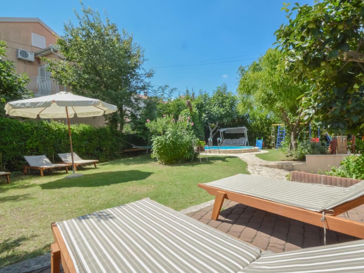 Holiday Home Mihovilka Sveti Filip i Jakov Dış mekan fotoğraf